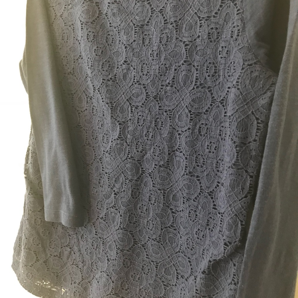 Lacy Navy! - Picture 3 of 5